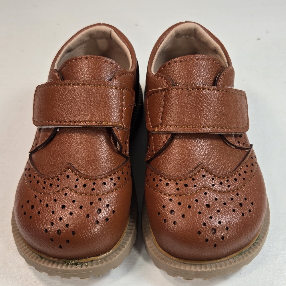 MG Baby Brown Velcro Oxford Shoes size 6 Toddler EU 22